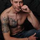 Sexy Evansville body builder, age 26, looking for fun and hot sex!